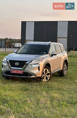 Позашляховик / Кросовер Nissan Rogue 2021 в Харкові