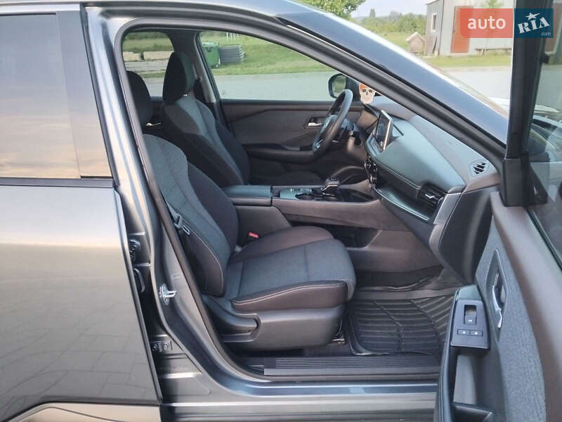 Внедорожник / Кроссовер Nissan Rogue 2021 в Киеве