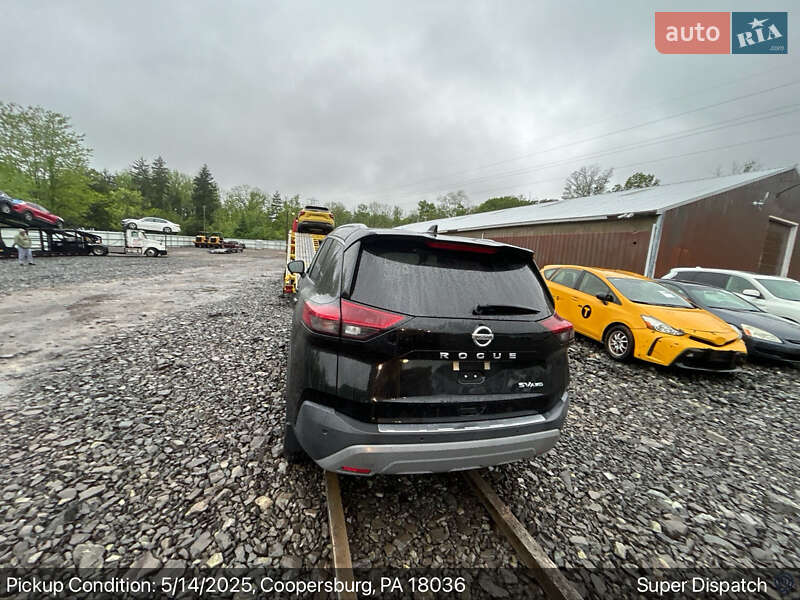 Внедорожник / Кроссовер Nissan Rogue 2021 в Ровно