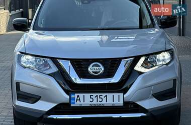 Внедорожник / Кроссовер Nissan Rogue 2019 в 