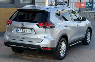 Внедорожник / Кроссовер Nissan Rogue 2019 в 