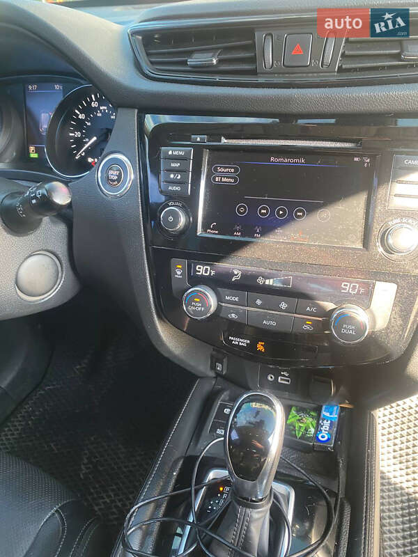 Внедорожник / Кроссовер Nissan Rogue 2019 в Надворной