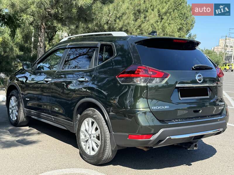 Внедорожник / Кроссовер Nissan Rogue 2018 в Одессе
