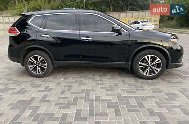 Внедорожник / Кроссовер Nissan Rogue 2015 в 