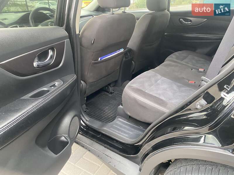 Внедорожник / Кроссовер Nissan Rogue 2015 в Днепре