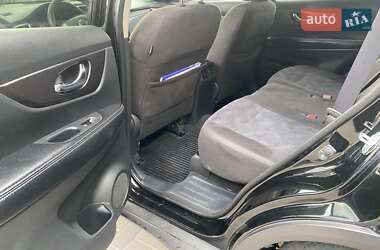 Внедорожник / Кроссовер Nissan Rogue 2015 в 