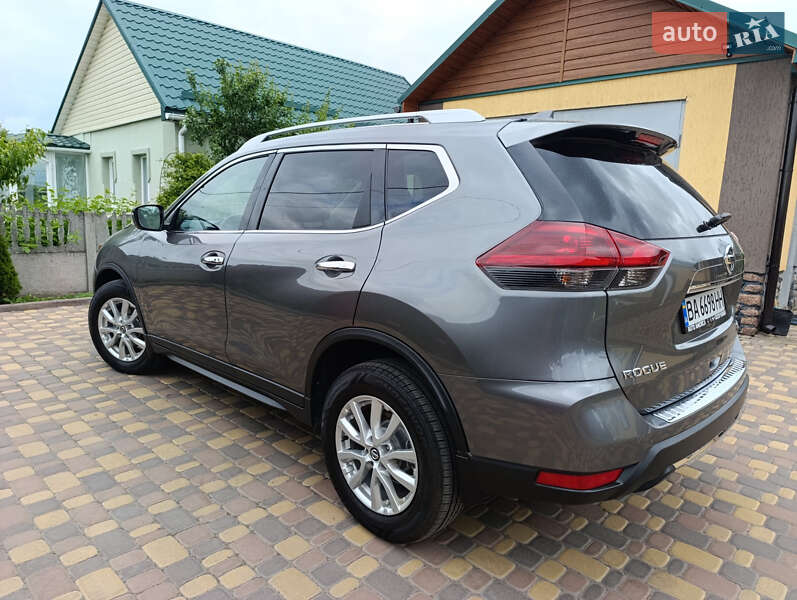 Внедорожник / Кроссовер Nissan Rogue 2018 в Новомиргороде фото 6 Внедорожник / Кроссовер Nissan Rogue 2018 в Новомиргороде