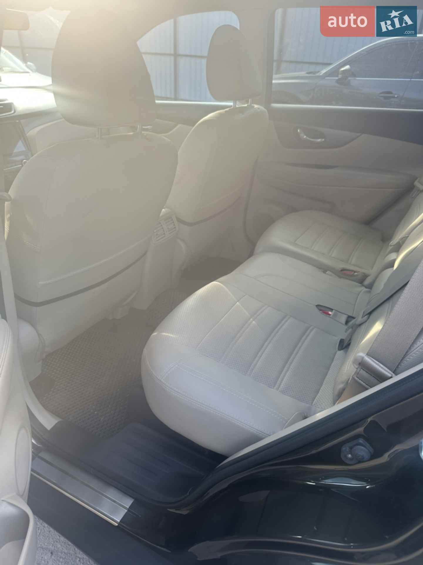 2016 Nissan Rogue - мініатюра 14