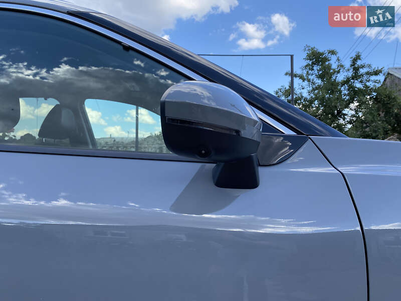 Внедорожник / Кроссовер Nissan Rogue 2020 в Кропивницком