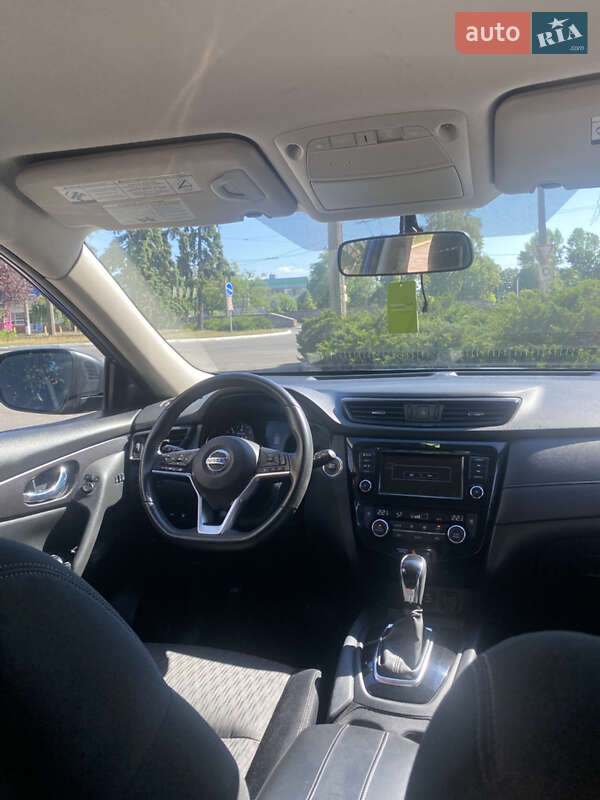 Позашляховик / Кросовер Nissan Rogue 2018 в Кременчуці