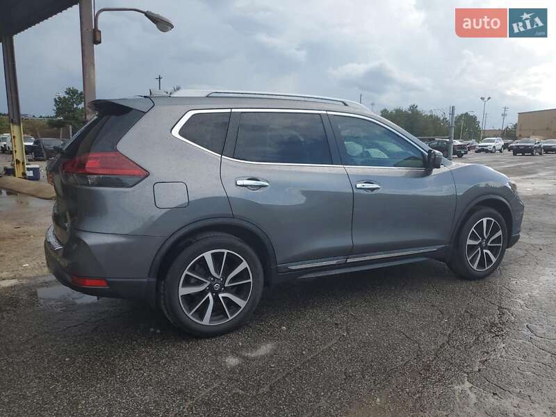 Внедорожник / Кроссовер Nissan Rogue 2019 в Тернополе