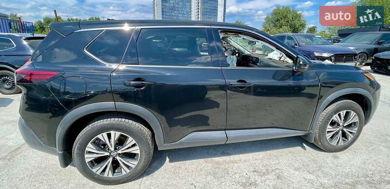 Позашляховик / Кросовер Nissan Rogue 2020 в Києві