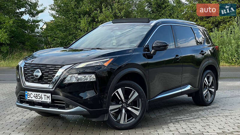 Внедорожник / Кроссовер Nissan Rogue 2023 в Дрогобыче