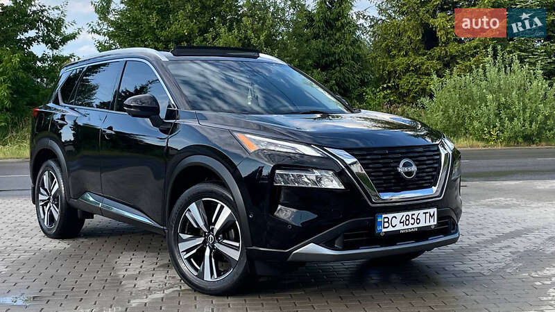 Внедорожник / Кроссовер Nissan Rogue 2023 в Дрогобыче