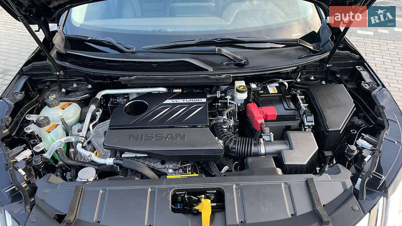 Внедорожник / Кроссовер Nissan Rogue 2023 в Дрогобыче