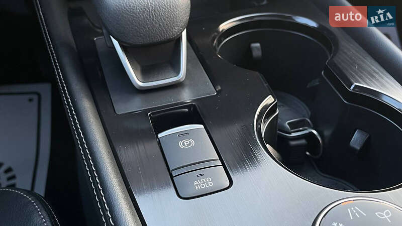 Внедорожник / Кроссовер Nissan Rogue 2023 в Дрогобыче