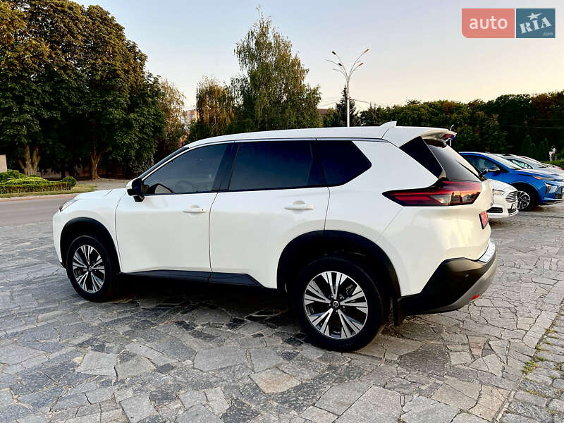 Внедорожник / Кроссовер Nissan Rogue 2021 в Кременчуге