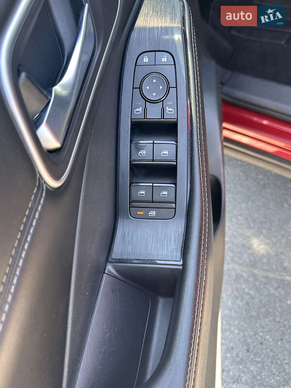 Позашляховик / Кросовер Nissan Rogue 2021 в Дніпрі