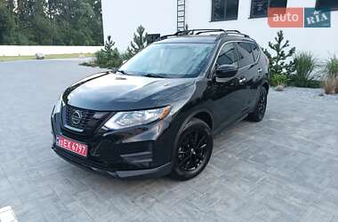 Внедорожник / Кроссовер Nissan Rogue 2018 в Луцке