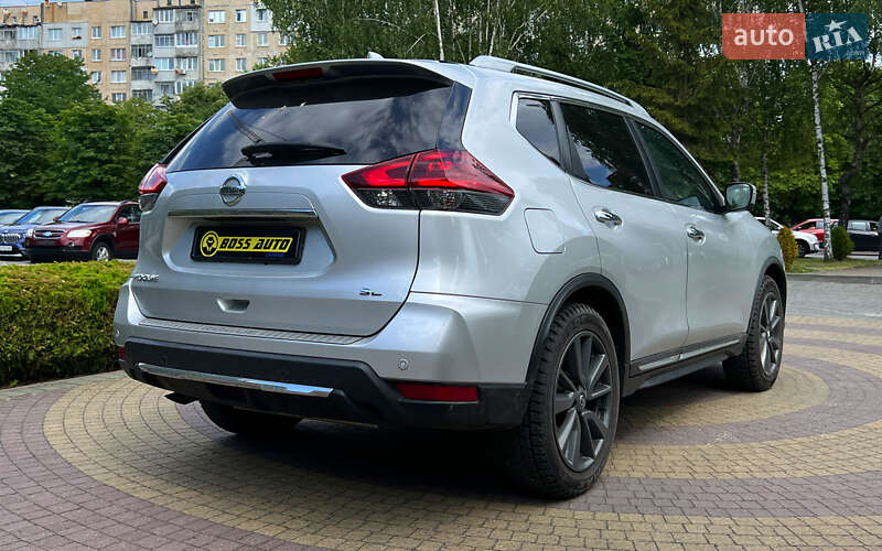 Позашляховик / Кросовер Nissan Rogue 2019 в Львові