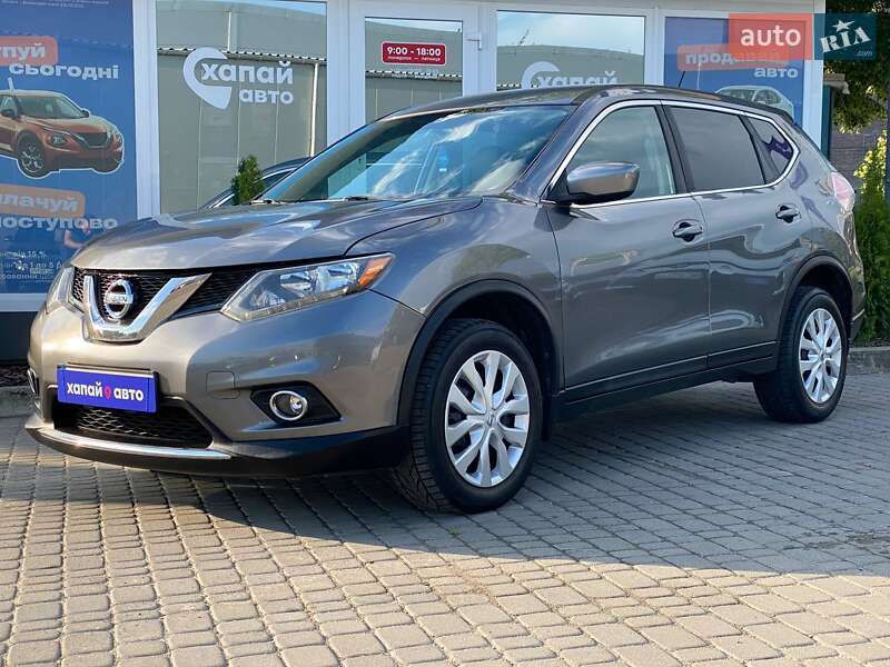 Внедорожник / Кроссовер Nissan Rogue 2016 в Львове