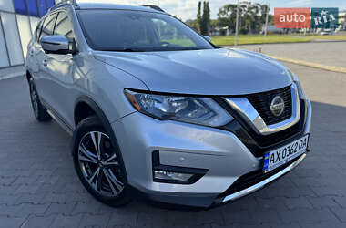 Позашляховик / Кросовер Nissan Rogue 2018 в Харкові