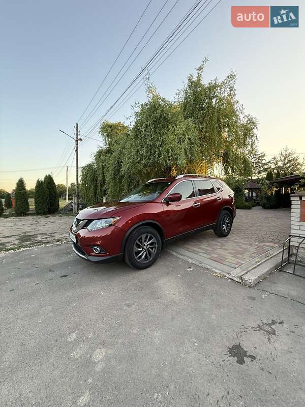 Внедорожник / Кроссовер Nissan Rogue 2016 в Виннице