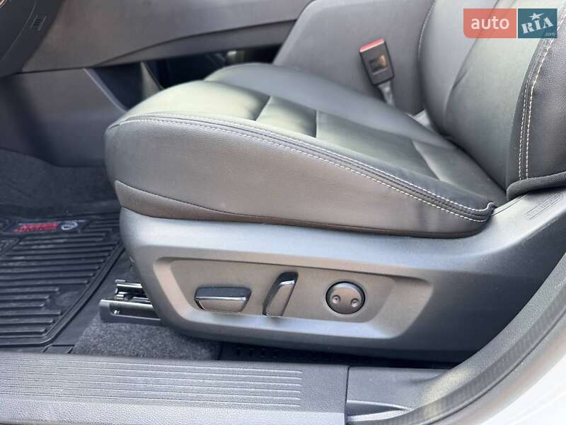 Внедорожник / Кроссовер Nissan Rogue 2024 в Кривом Роге