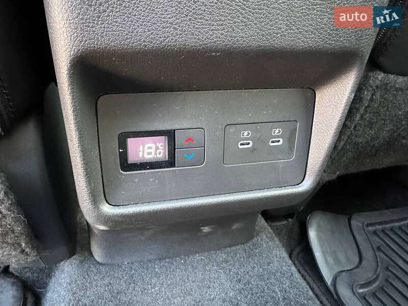 Внедорожник / Кроссовер Nissan Rogue 2024 в Кривом Роге