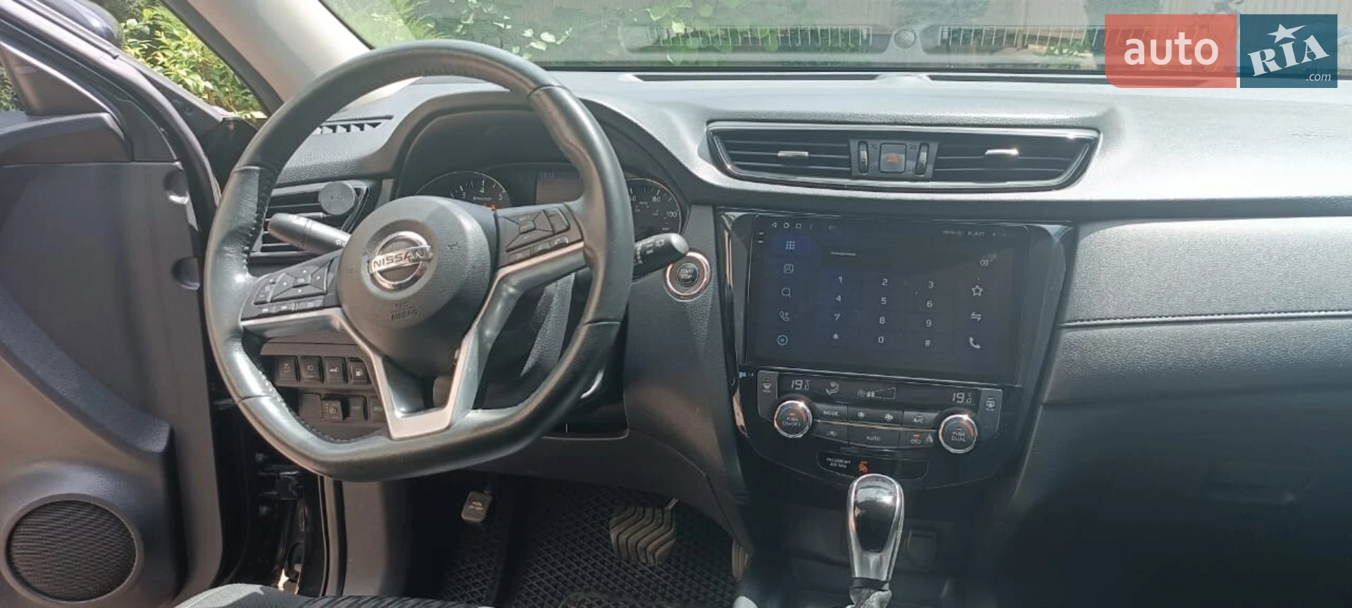 2017 Nissan Rogue - мініатюра 4
