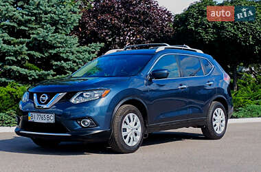 Внедорожник / Кроссовер Nissan Rogue 2016 в Полтаве