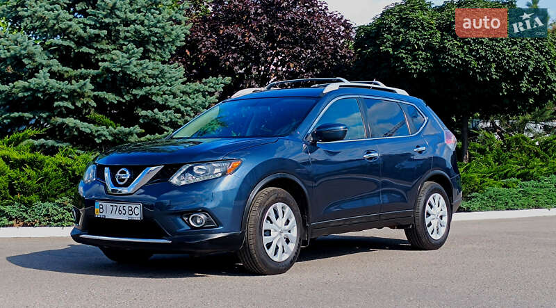 Внедорожник / Кроссовер Nissan Rogue 2016 в 