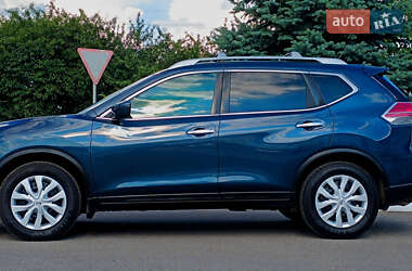 Внедорожник / Кроссовер Nissan Rogue 2016 в 
