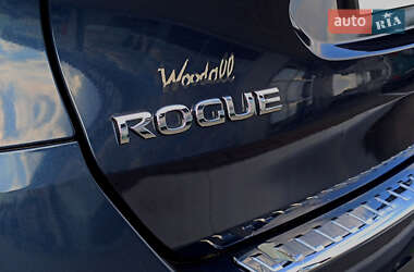 Внедорожник / Кроссовер Nissan Rogue 2016 в 