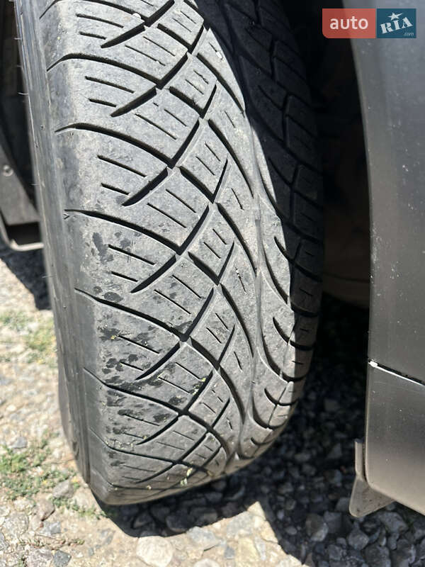 Внедорожник / Кроссовер Nissan Rogue 2015 в Павлограде