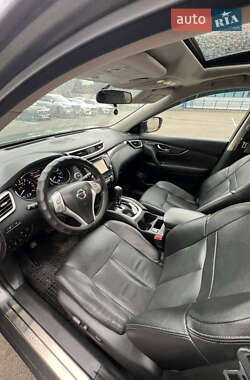 Внедорожник / Кроссовер Nissan Rogue 2015 в 