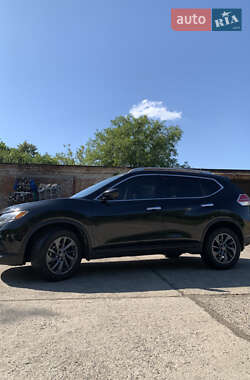 Позашляховик / Кросовер Nissan Rogue 2016 в 