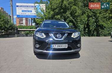 Внедорожник / Кроссовер Nissan Rogue 2014 в Ивано-Франковске