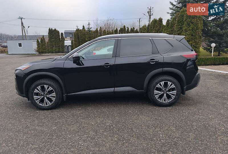 Внедорожник / Кроссовер Nissan Rogue 2021 в Виннице