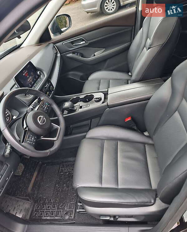Внедорожник / Кроссовер Nissan Rogue 2021 в Виннице
