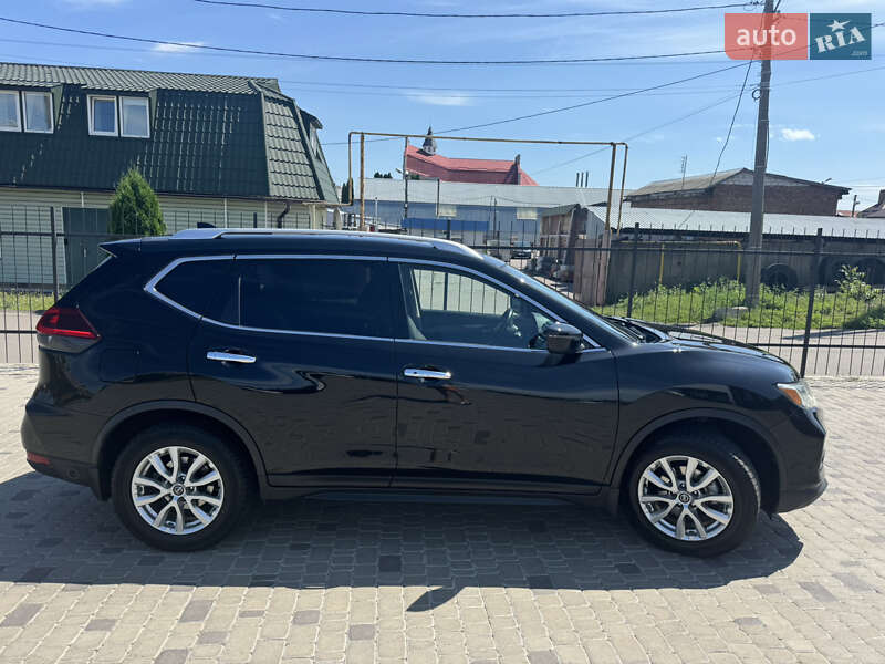 Позашляховик / Кросовер Nissan Rogue 2019 в Білій Церкві