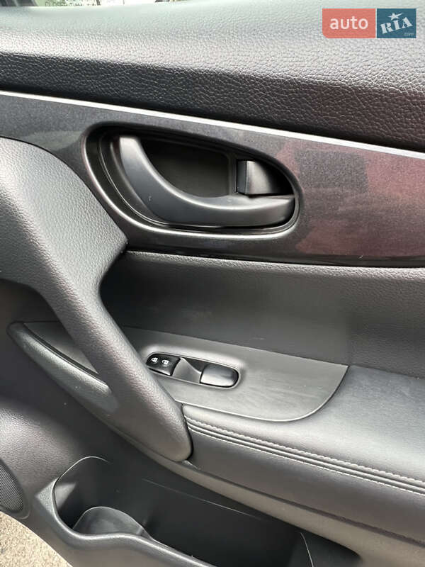 Внедорожник / Кроссовер Nissan Rogue 2019 в Одессе