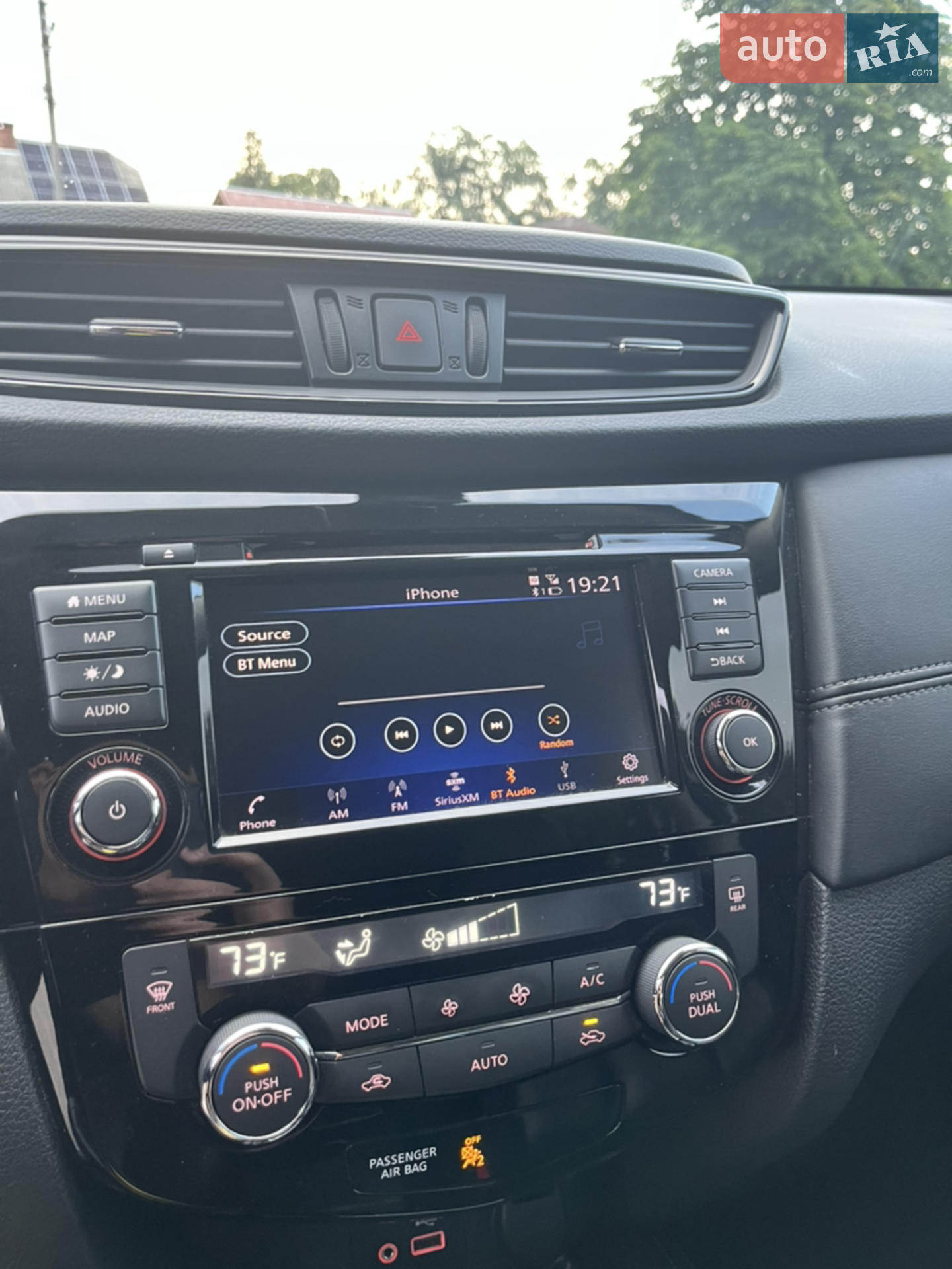 2017 Nissan Rogue - мініатюра 12