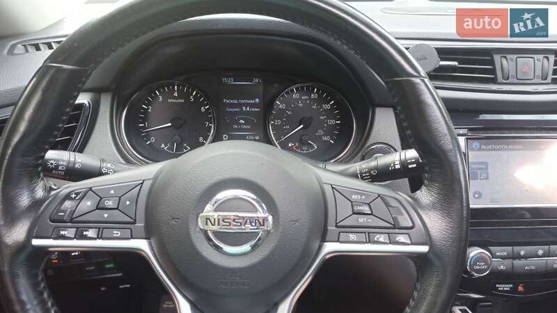 Позашляховик / Кросовер Nissan Rogue 2017 в Чернігові