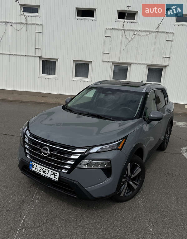Nissan Rogue 2024