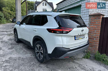 Позашляховик / Кросовер Nissan Rogue 2021 в Києві