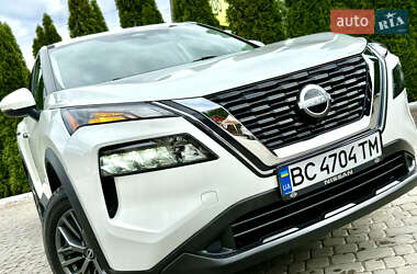 Позашляховик / Кросовер Nissan Rogue 2022 в Трускавці