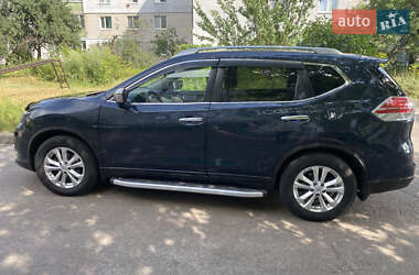 Позашляховик / Кросовер Nissan Rogue 2014 в Малині