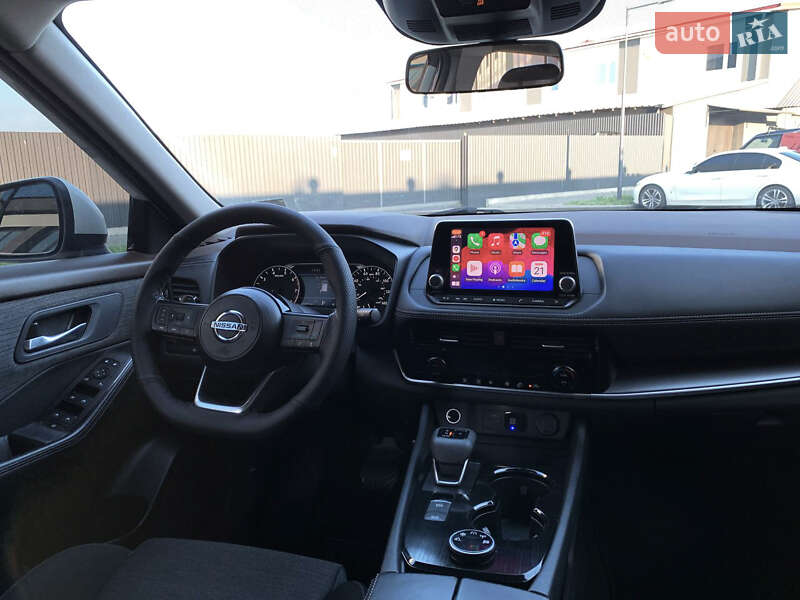 Внедорожник / Кроссовер Nissan Rogue 2020 в Ивано-Франковске