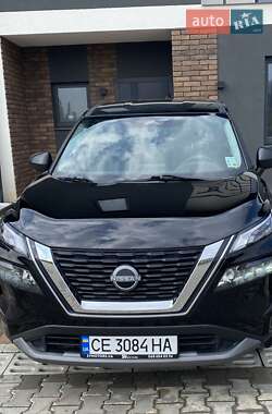 Внедорожник / Кроссовер Nissan Rogue 2023 в Черновцах